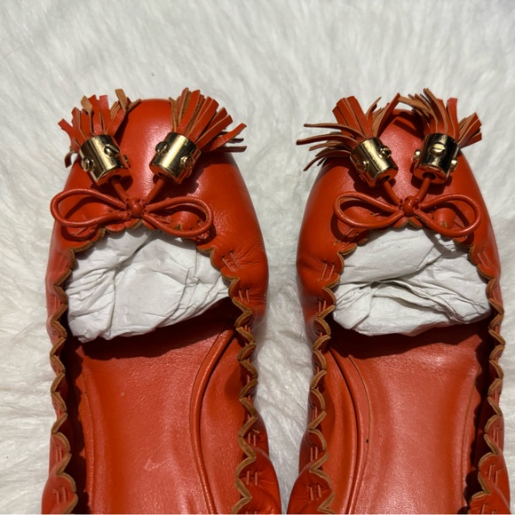 Tory Burch Orange Leather Tassel Scrunch Ballet Flats 7.5 - Picture 2 of 14